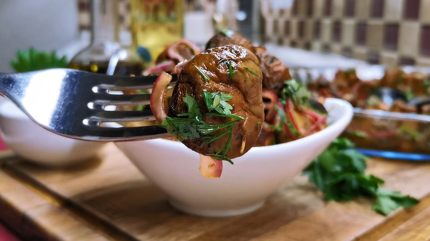 Новая ЗАКУСКА на Новый год, полный восторг! Сразу ДВА РЕЦЕПТА, закуски из грибов на праздничный стол смотреть онлайн