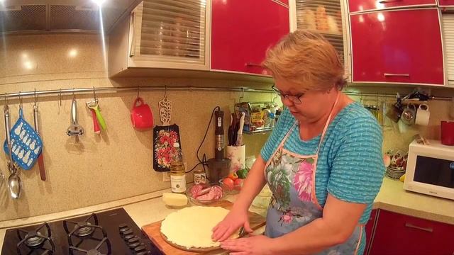 Пицца мясная. Тесто для пиццы без дрожжей. смотреть онлайн
