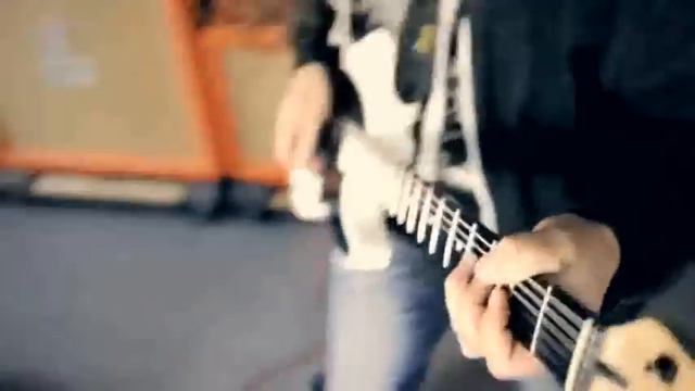 Announcing the Jim Root #4 Terror Head and 2X12 Speaker Cab from Orange Amps смотреть онлайн
