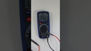 Измерение напряжения и частоты в розетке