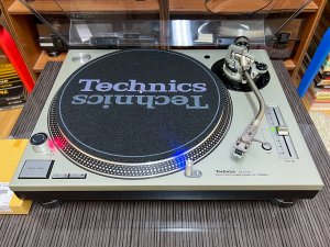 Technics SL-1200MK6
