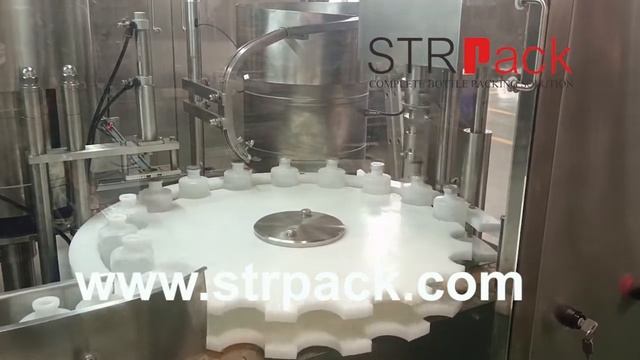 Monoblock Liquid Filling and Capping Machine with electronic pump filler machine смотреть онлайн