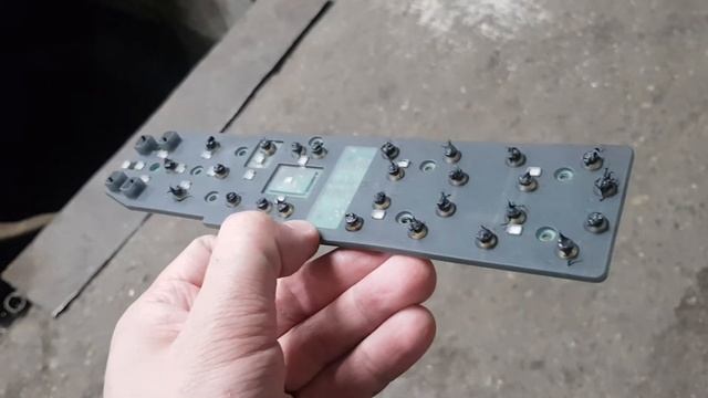 О дребезге кнопок стеклоподъёмников KIA Optima смотреть онлайн