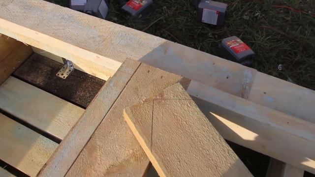 2.4. Строим каркасный дом. Сборка и подъем внешних стен 1-го этажа. Строй и Живи смотреть онлайн