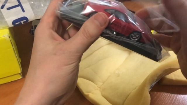 Bang Ferrari f355 1/43 смотреть онлайн