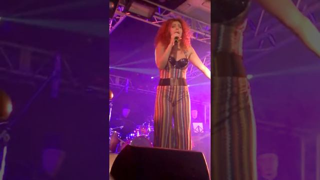 Юлия Коган - Падает тихо с неба вода смотреть онлайн