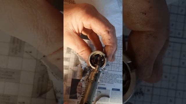 Разбираем замок зажигания Опель Мерива А. Личинка. видио 2 смотреть онлайн