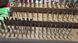 Удобные подставки под  инструмент