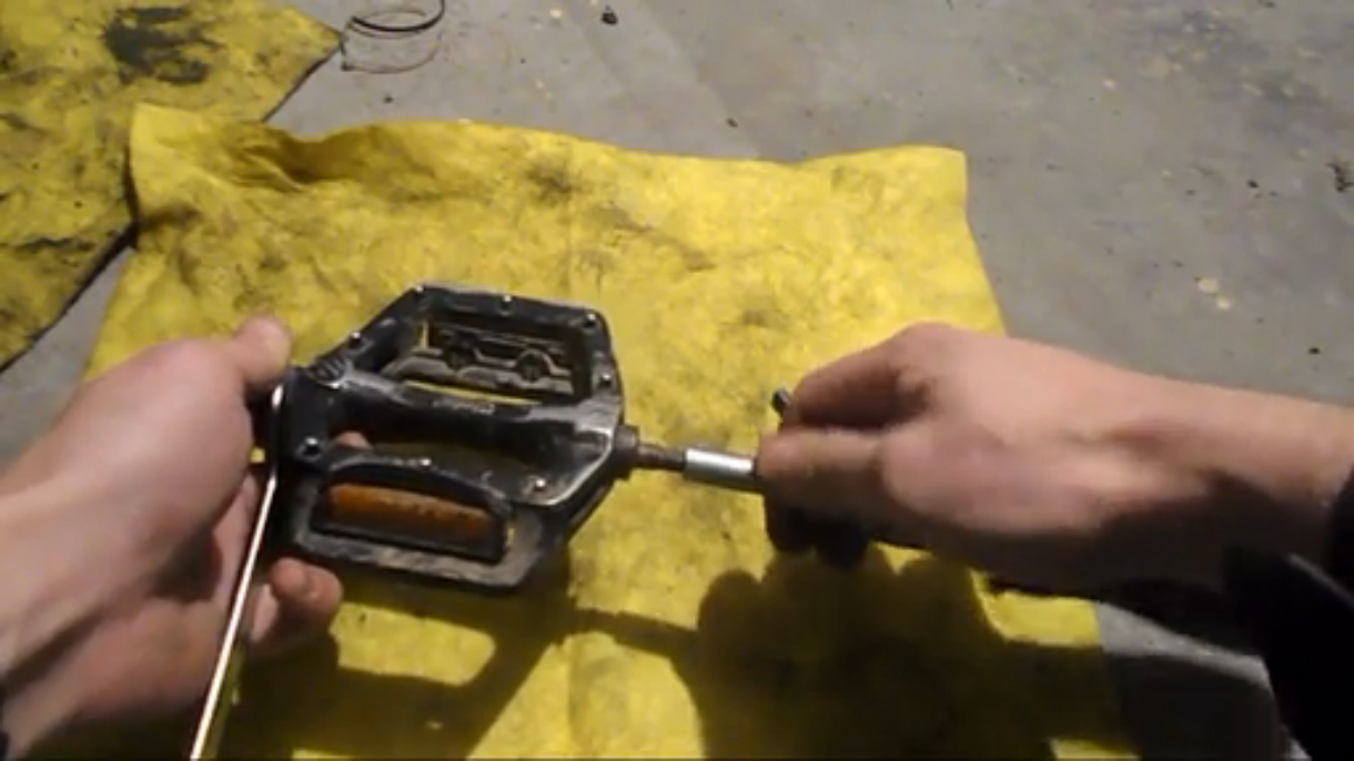  Ремонт, разобрать педали велосипеда. Установка, как снять педали с велосипеда