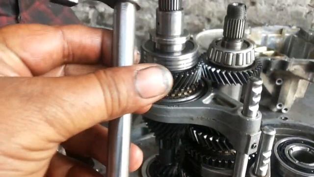 Hyundai eon gear box fitting смотреть онлайн