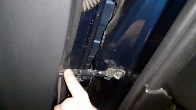 Скрипит ограничитель двери? Чем можно смазать, а чем категорически нельзя смазывать. смотреть онлайн