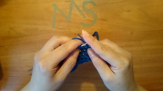 Вязание спицами: Простой двусторонний узор.(Объёмные изнаночные) смотреть онлайн