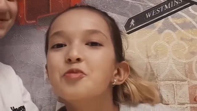 Делаю макияж подруге.(НЕ ДЛЯ СЛАБОНЕРВНЫХ)/SOPFIRA 666 смотреть онлайн