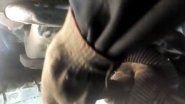 ЗАМЕНА РУЛЕВОЙ ТЯГИ И НАКОНЕЧНИКА НА Toyota Land Cruiser Prado. REPLACEMENT STEERING AND TIP FOR. смотреть онлайн