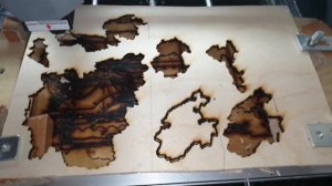 Как прорезать фанеру 3мм лазером 5.5В на станке CNC3018///Карта России из фанеры.