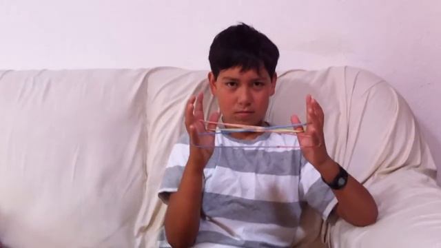 String Game First Steps! смотреть онлайн