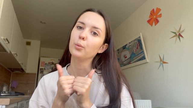 VLOG: готовим шарлотку в экстремальных условиях. Аня становится моделью. Показ корейских ханбоков. смотреть онлайн