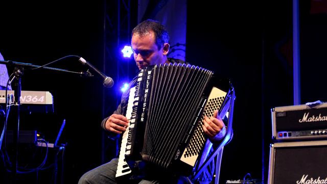 Йордан Данев - Върколак и мома / Yordan Danev - Varkolak i moma, 2013 смотреть онлайн