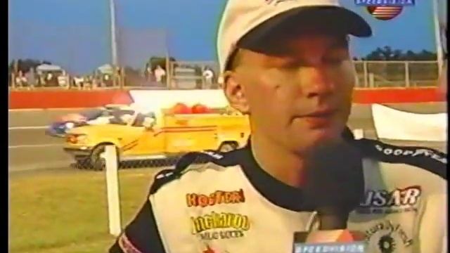2001 USAR Hooters Pro Cup Naturally Fresh Dressings 250 At Hickory Motor Speedway смотреть онлайн