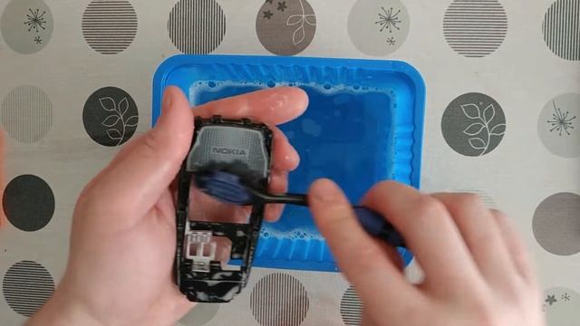 Оживление старого телефона Nokia 2600 смотреть онлайн