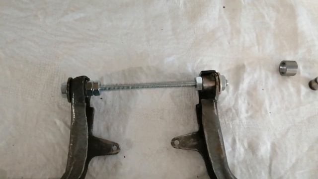 Иж 49. Ремонт центральной подножки