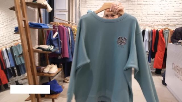 КАК БЫТЬ САМОЙ МОДНОЙ ВЕСНОЙ 2023? ШОПИНГ VLOG НА ПРИМЕРЕ ВЕСЕННЕЙ КОЛЛЕКЦИИ DAISYKNIT 2023 смотреть онлайн