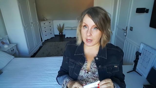 МЕШКИ ПОД ГЛАЗАМИ. КАК ИЗБАВИТЬСЯ В ДОМАШНИХ УСЛОВИЯХ смотреть онлайн