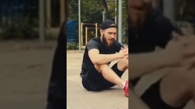 Не зная из чего состоит, не узнаешь как делать. #ударныеясли #приседания #осознанныйфитнес смотреть онлайн
