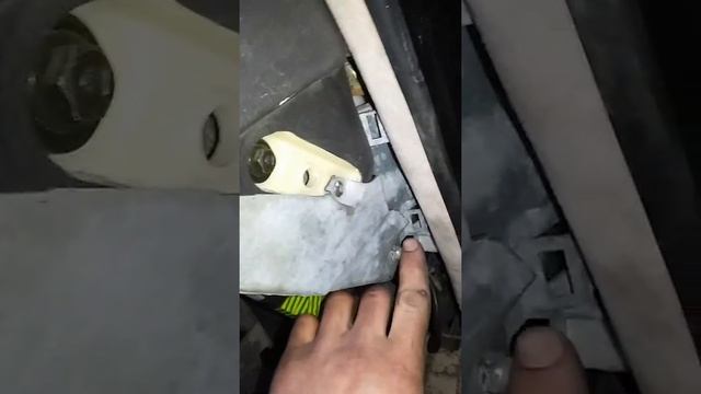 Как снять вентилятор печки Хонда Легенд Ка7 смотреть онлайн