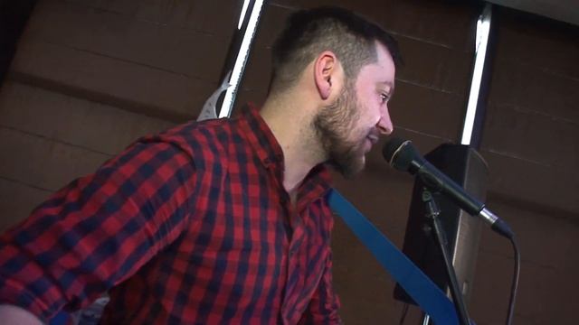 EATING THE Show смотреть онлайн