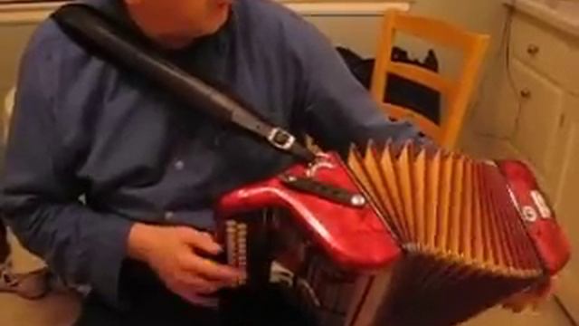 Paddy O'Brien Playing Red Paolo Soprani Accordion