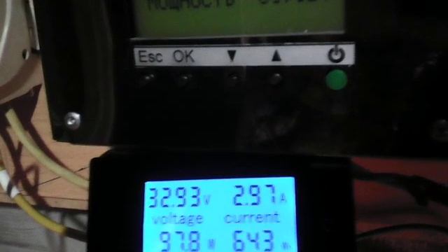 Показания ваттметра и контроллера одновременно, работа ветрогенератора смотреть онлайн