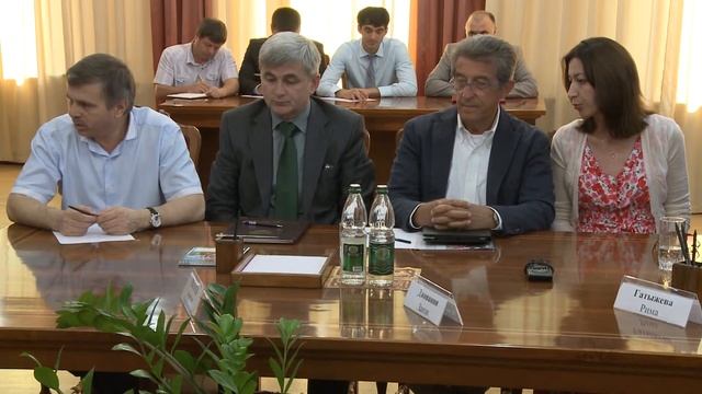 ЯБЛОНЕВЫЕ САДЫ ВИДЕО 2 смотреть онлайн