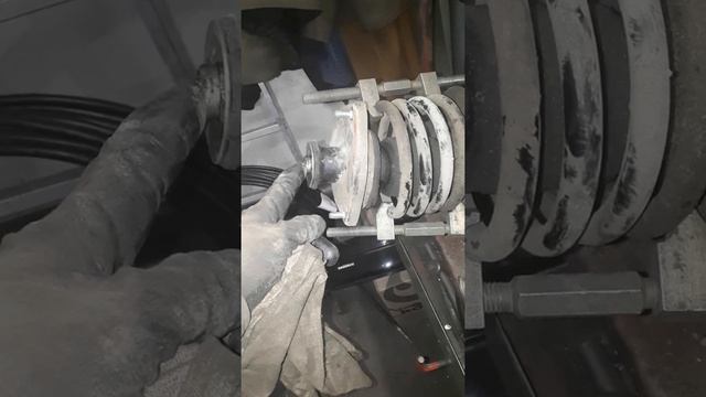 чудо!!! заклинила передняя стойка на ладакалина, такого я еще не видел!!! смотреть онлайн