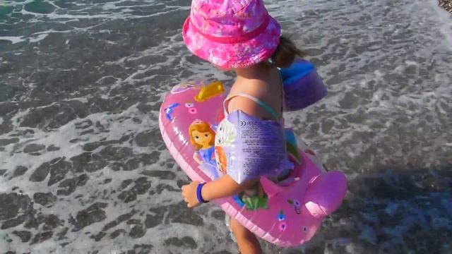 VLOGТурция День 4! Увидели КОРАБЛЬ ПИРАТОВ☀КЛАССНЫЕ ПОДЕЛКИ в Детском Мини-клубе Fun for children смотреть онлайн