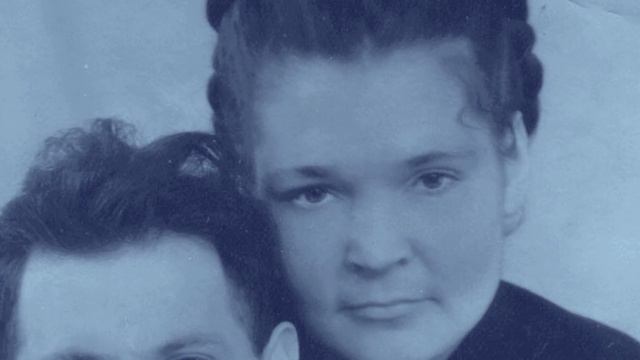 "ПАМЯТЬ ДЕТСТВА"- Раиса Криницкая (стихи, вокал), Геннадий Федульев (музыка, баян, вокал) смотреть онлайн