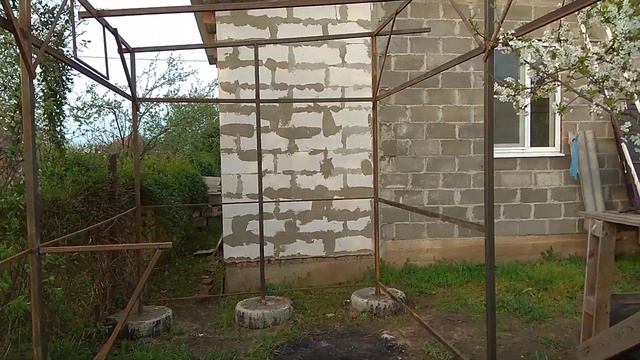 Каркас сарая на бетонных опорах! опалубка из покрышек ! смотреть онлайн