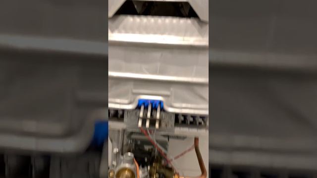 Ремонт газовой колонки Вайлант 14 смотреть онлайн