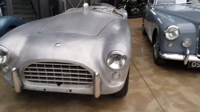 Classic Remise Düsseldorf - Автосалон Классик Ремайз Дюссельдорф смотреть онлайн