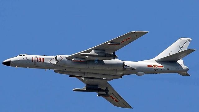 ?️El H-6 XIAN | el bombardero estratégico birreactor de China?️ - BOLAZOmilitar смотреть онлайн