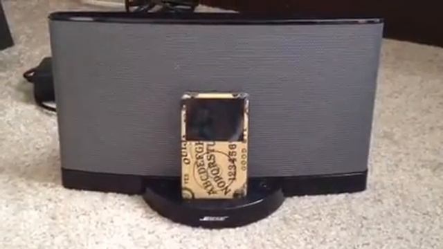 Bose SoundDock Series II - Craigslist Sample Video смотреть онлайн