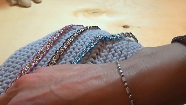 Собачка-поделка из пряжи...Готовые мини-работы. смотреть онлайн