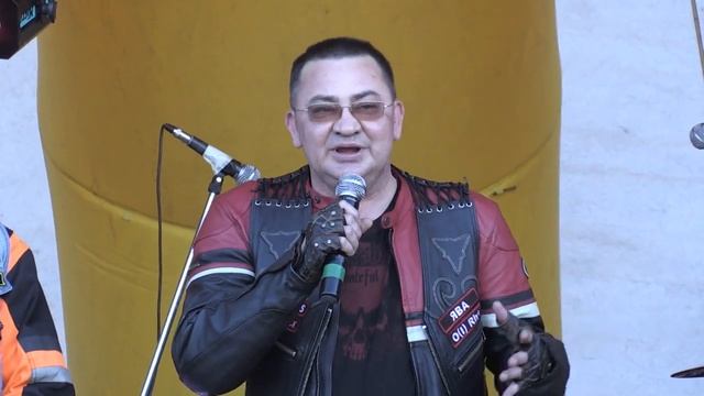 День молодежи в Лангепасе 2022 «Голос улиц», мотопробег «Таежный ветер», «Под облаками» рок фес смотреть онлайн