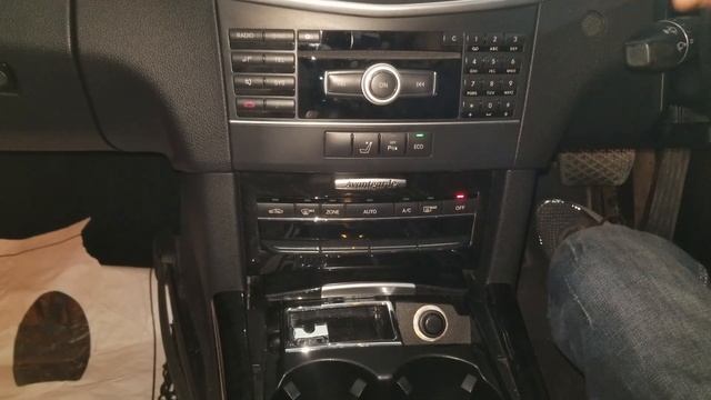 Mercedes E200 W212 2012 Model | Detailed Review | Walka around | Price | ZainUlAbideen смотреть онлайн
