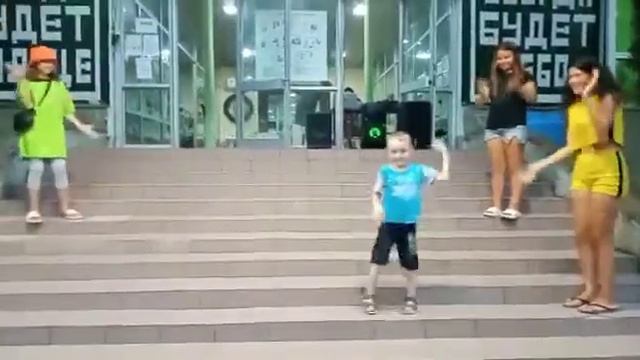 Лагерные танцы(2) смотреть онлайн