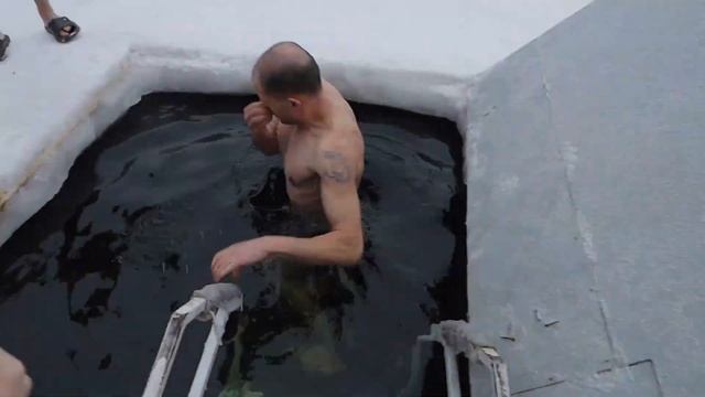 МОРЖЕВАНИЕ, ЗАКАЛИВАНИЕ. КАК ПОВЫСИТЬ ИММУНИТЕТ смотреть онлайн