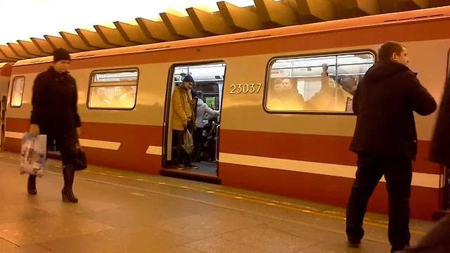 Юбилейный красный прямоугольный смотреть онлайн