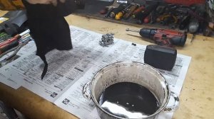 Бензопила Partner 371 не прокачивает бензин, глохнет, плохо заводится. Partner 371 chainsaw stalls