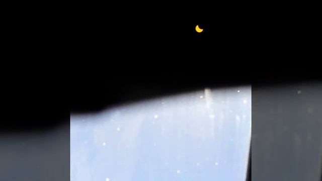 troncap present СОЛНЕЧНОЕ ЗАТМЕНИЕ смотреть онлайн