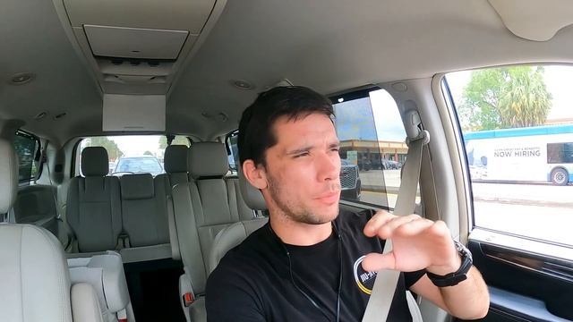 Сломаюсь, но не ПРОДАМСЯ | История грустного Минивена Chrysler Town&Country | батарея Honda GW смотреть онлайн